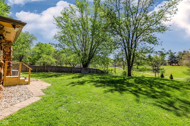 5421 S 100 E, Anderson, IN 46013