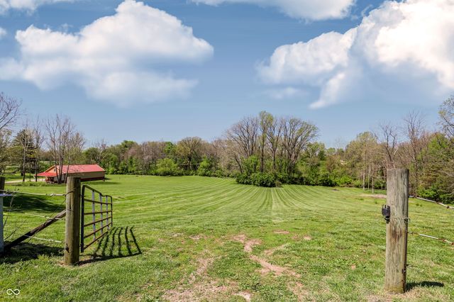 5421 S 100 E, Anderson, IN 46013