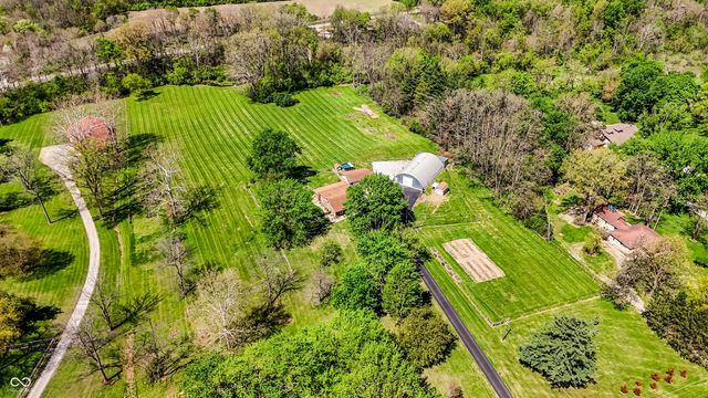 5421 S 100 E, Anderson, IN 46013