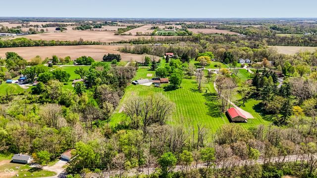 5421 S 100 E, Anderson, IN 46013