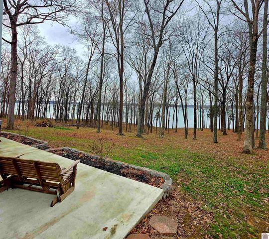 421 McNeely Road, Benton, KY 42025