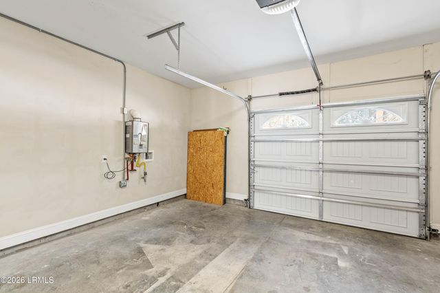 77 Battery Creek Club Drive, Beaufort, SC 29902