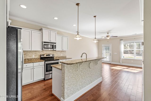 77 Battery Creek Club Drive, Beaufort, SC 29902