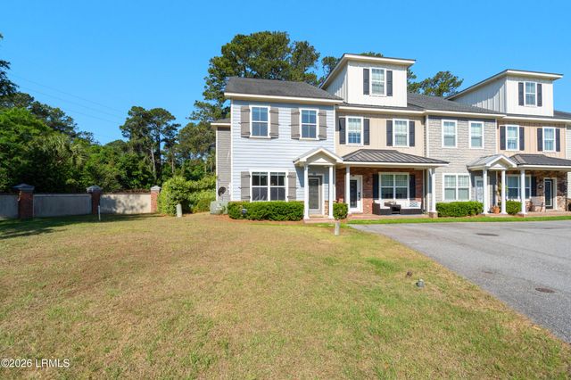 77 Battery Creek Club Drive, Beaufort, SC 29902