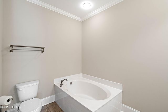 77 Battery Creek Club Drive, Beaufort, SC 29902