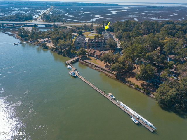 77 Battery Creek Club Drive, Beaufort, SC 29902