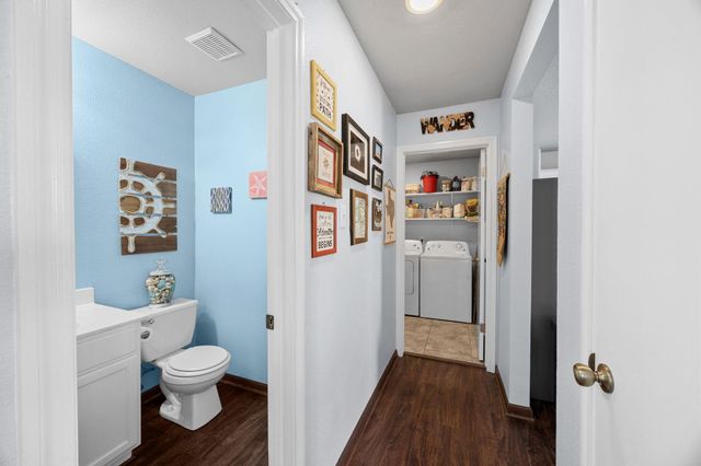 2902 Hill View CV, Round Rock, TX 78664