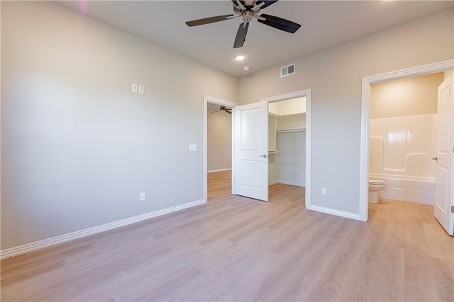 1406 SW Casuarina Drive 1, Bentonville, AR 72712