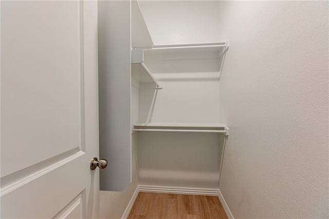 1406 SW Casuarina Drive 1, Bentonville, AR 72712