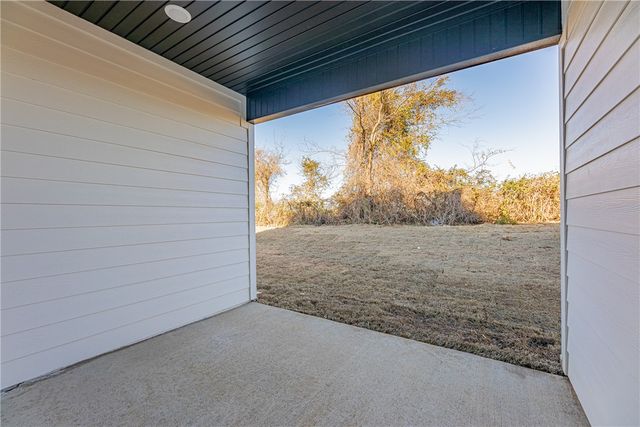 1406 SW Casuarina Drive 1, Bentonville, AR 72712