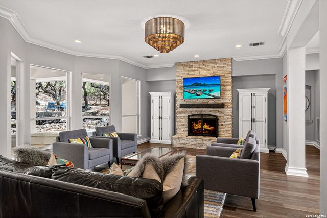 8371 Settlers Peak, Boerne, TX 78015