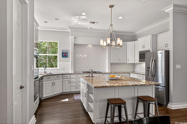 8371 Settlers Peak, Boerne, TX 78015