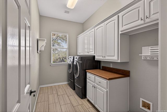 8371 Settlers Peak, Boerne, TX 78015