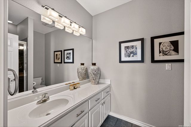 8371 Settlers Peak, Boerne, TX 78015