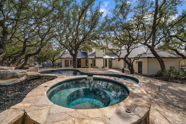 8371 Settlers Peak, Boerne, TX 78015