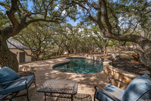 8371 Settlers Peak, Boerne, TX 78015