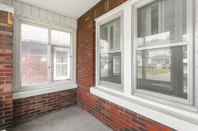 2212 Franklin Street, South Bend, IN 46613
