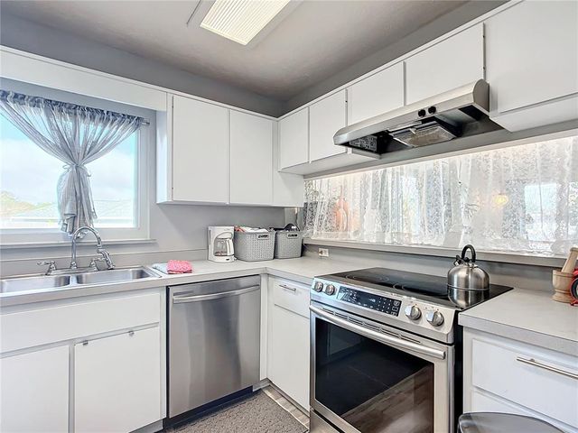 26 HEMLOCK CIRCLE, Ocala, FL 34472