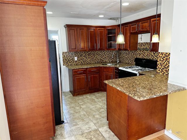 11018 Union Hall Street, Jamaica, NY 11433