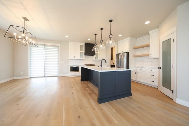 505 Sassafras Cir Circle, Sioux Falls, SD 57110