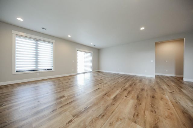 505 Sassafras Cir Circle, Sioux Falls, SD 57110