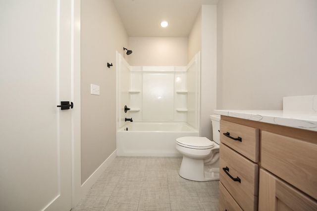 505 Sassafras Cir Circle, Sioux Falls, SD 57110