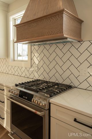 1914 Langford Drive, Marquette, MI 49855