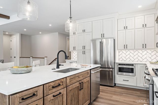 1914 Langford Drive, Marquette, MI 49855