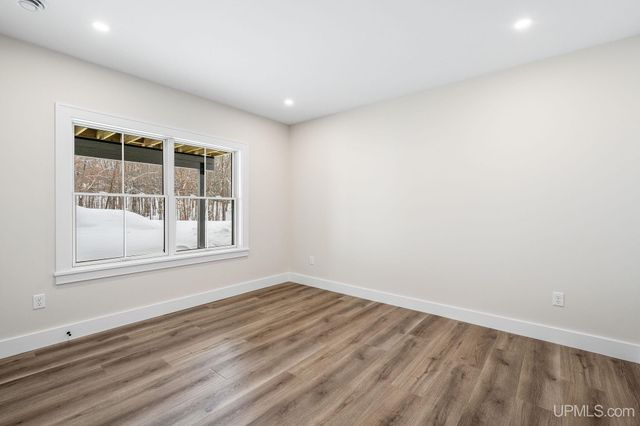 1914 Langford Drive, Marquette, MI 49855