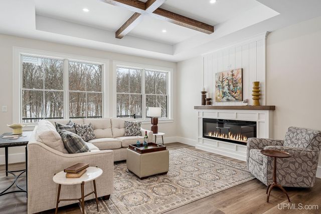 1914 Langford Drive, Marquette, MI 49855