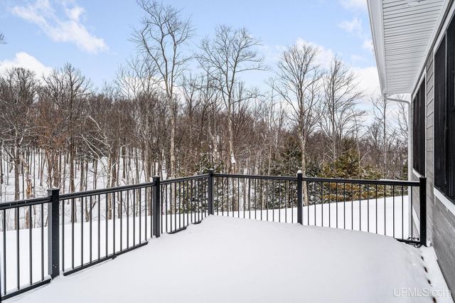 1914 Langford Drive, Marquette, MI 49855