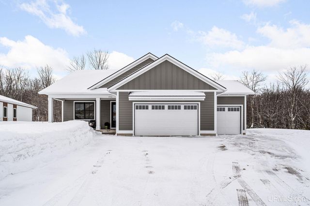 1914 Langford Drive, Marquette, MI 49855