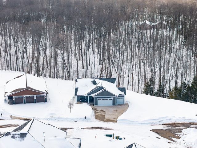 1914 Langford Drive, Marquette, MI 49855