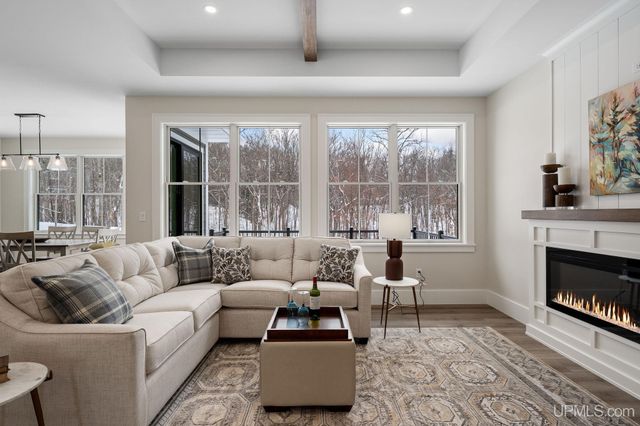 1914 Langford Drive, Marquette, MI 49855