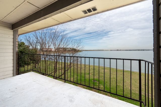4552 Chaha Road 205, Garland, TX 75043