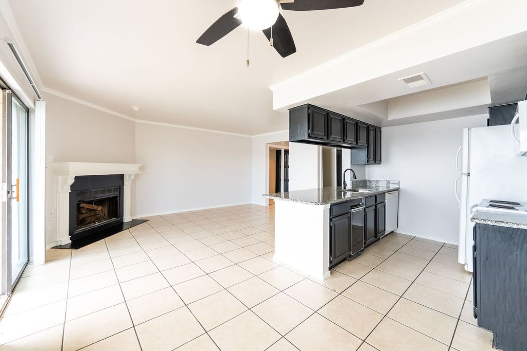 4552 Chaha Road 205, Garland, TX 75043