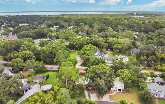 416 N GRANDVIEW AVENUE N, Sanford, FL 32771