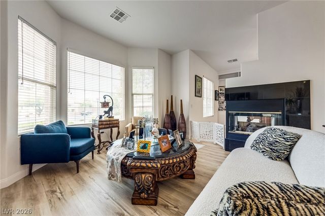 2308 Trident Maple Street, Las Vegas, NV 89117