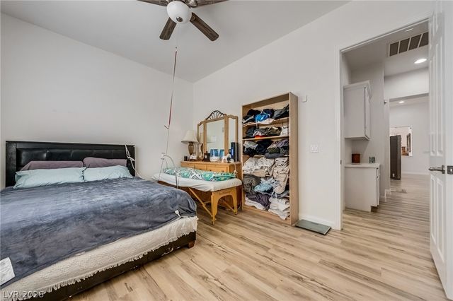 2308 Trident Maple Street, Las Vegas, NV 89117