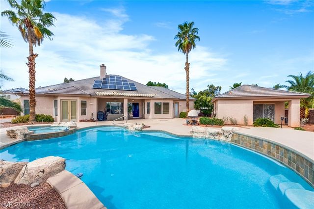 2308 Trident Maple Street, Las Vegas, NV 89117