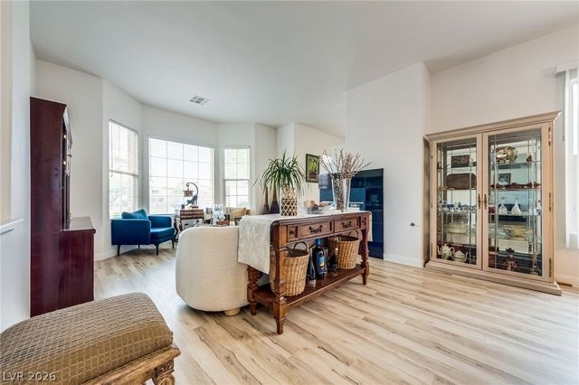 2308 Trident Maple Street, Las Vegas, NV 89117