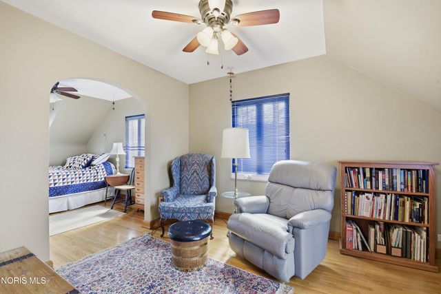 3234 Island Avenue, Toledo, OH 43614