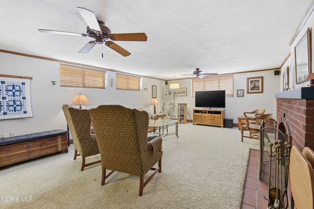 3234 Island Avenue, Toledo, OH 43614