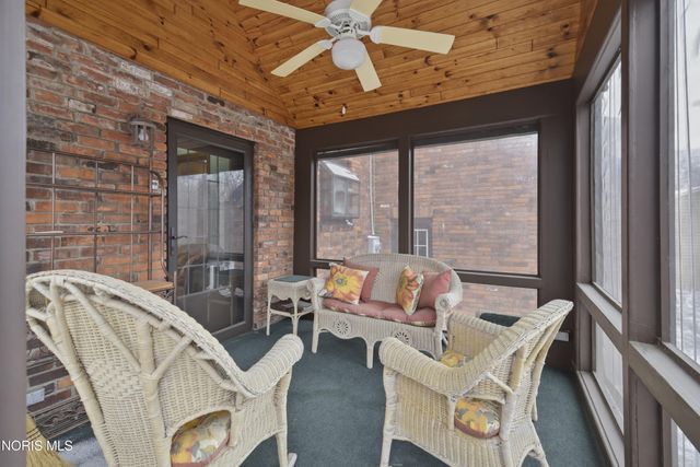 3234 Island Avenue, Toledo, OH 43614