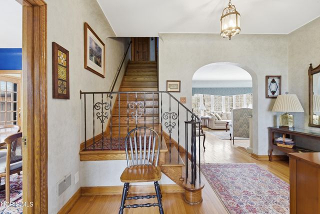 3234 Island Avenue, Toledo, OH 43614