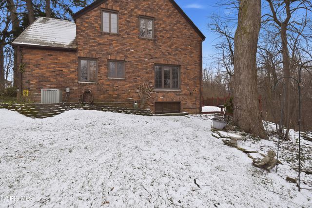 3234 Island Avenue, Toledo, OH 43614