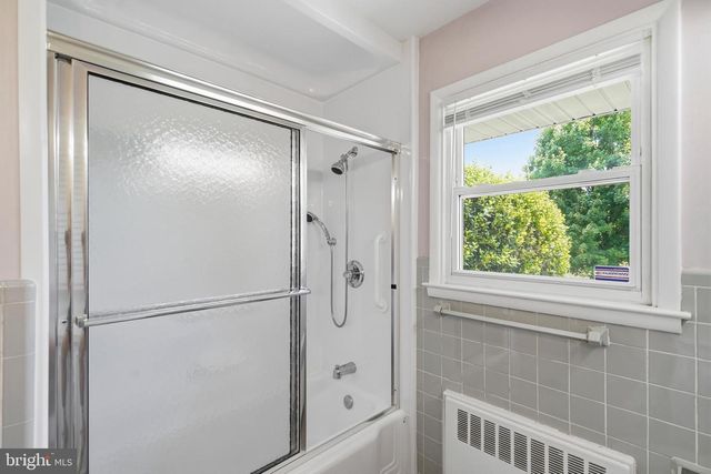 2303 FARRINGDON RD, Baltimore, MD 21209