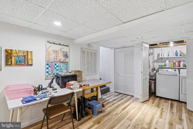 2303 FARRINGDON RD, Baltimore, MD 21209
