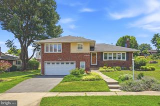 2303 FARRINGDON RD, Baltimore, MD 21209