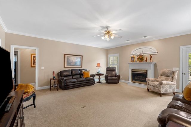 409 Amanda Way, Rocky Face, GA 30740